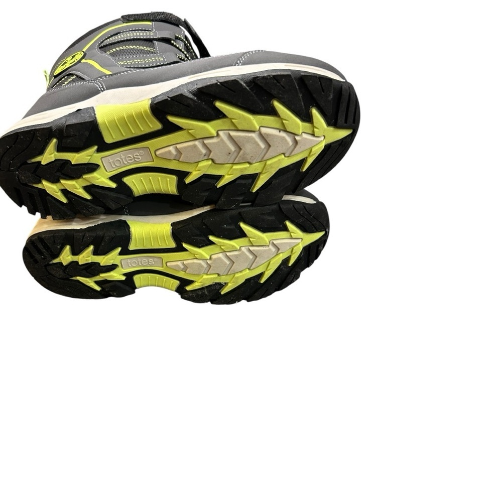 Totes Snow Boots | Women’s Size 8 | Black & Neon Gree - Picture 6 of 10